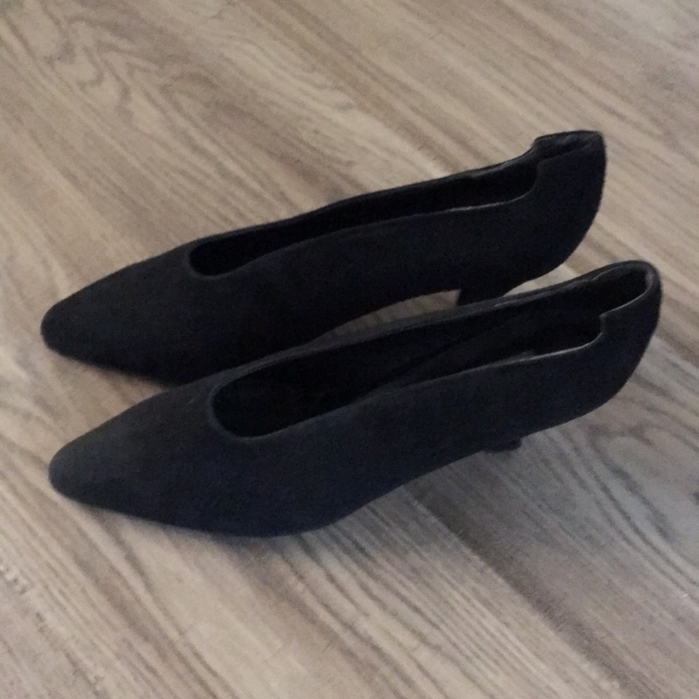 Vintage Suede Heals